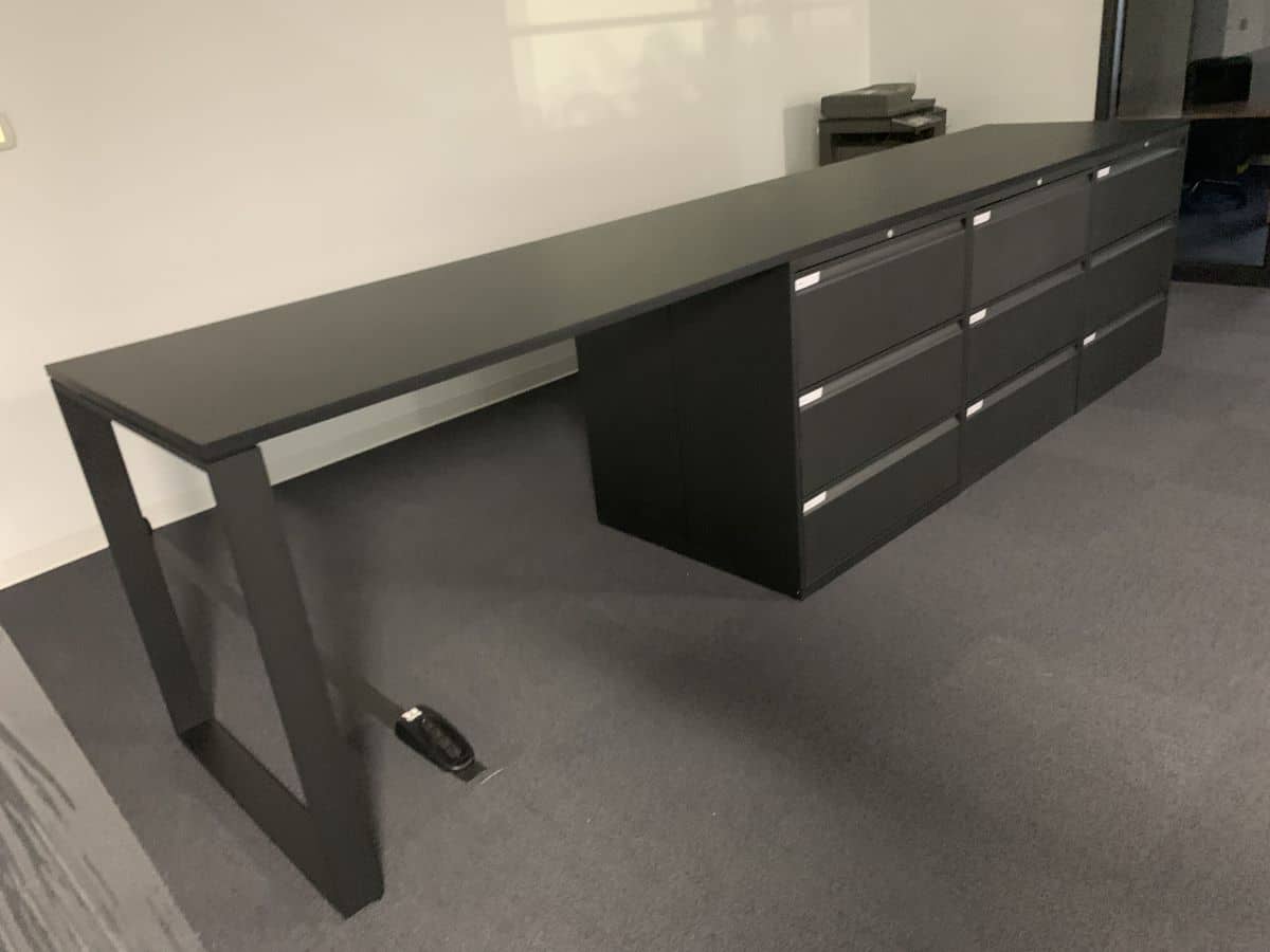 Office desk with 9 storage units - ideal for common area